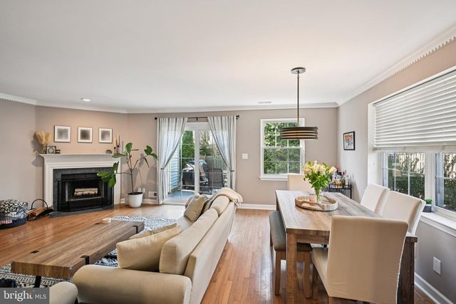 111 WAGONWHEEL CT, Marlton, NJ 08053