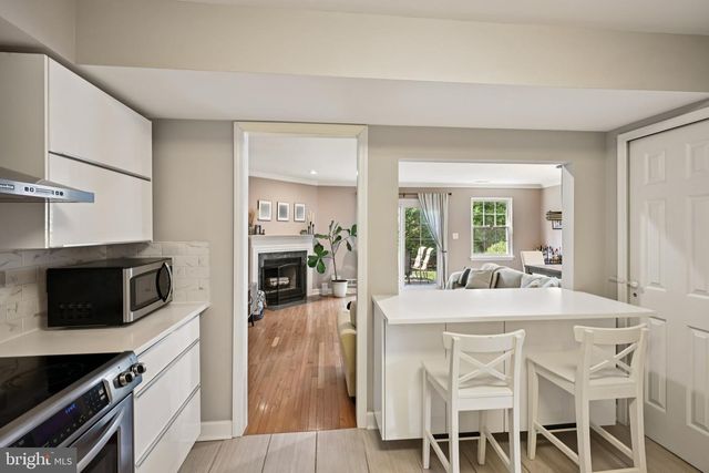 111 WAGONWHEEL CT, Marlton, NJ 08053