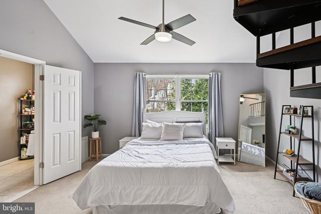 111 WAGONWHEEL CT, Marlton, NJ 08053