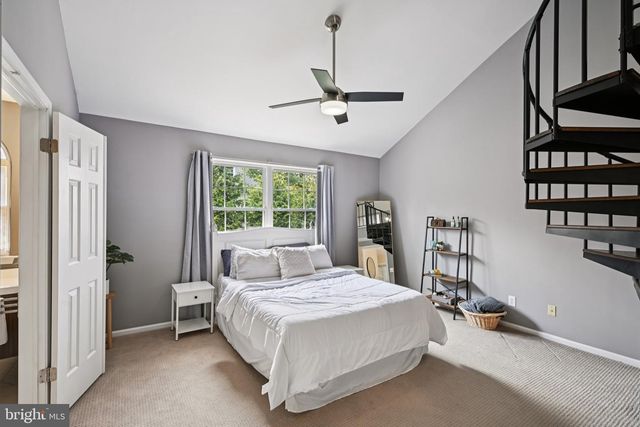 111 WAGONWHEEL CT, Marlton, NJ 08053