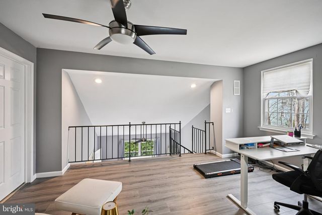 111 WAGONWHEEL CT, Marlton, NJ 08053