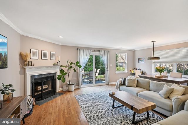 111 WAGONWHEEL CT, Marlton, NJ 08053