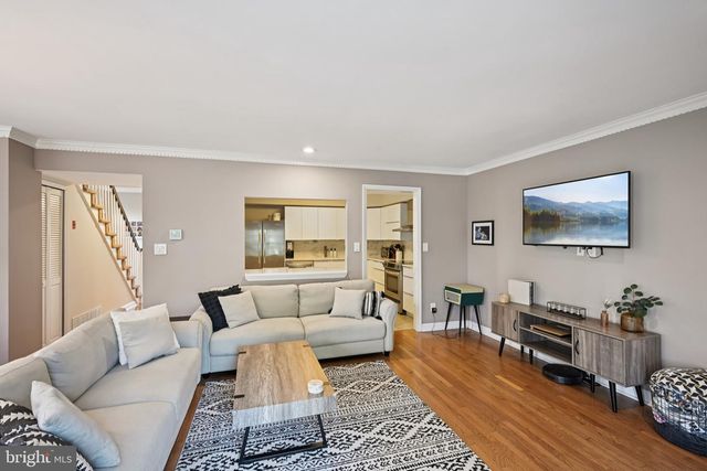 111 WAGONWHEEL CT, Marlton, NJ 08053