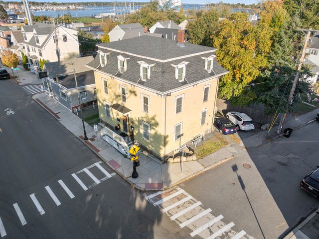 47 Bridge St 1, Salem, MA 01970