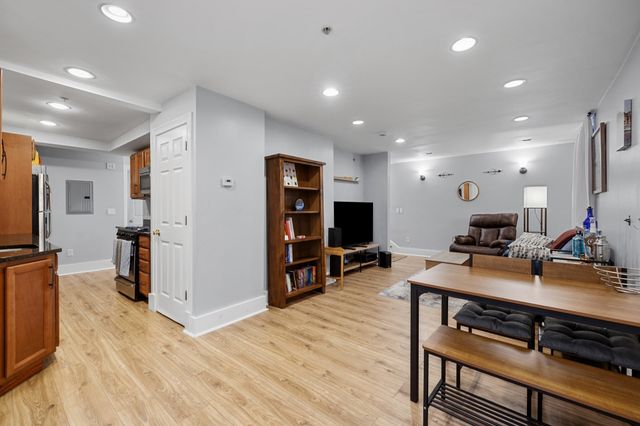47 Bridge St 1, Salem, MA 01970