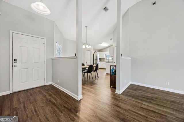 102 Lake Wisteria Court, Kingsland, GA 31548