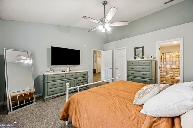 102 Lake Wisteria Court, Kingsland, GA 31548