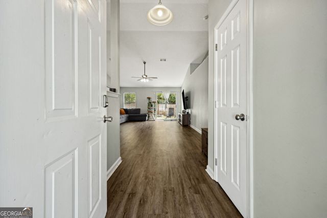 102 Lake Wisteria Court, Kingsland, GA 31548