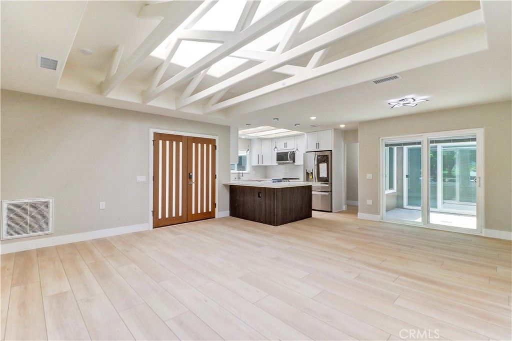 2357 Via Mariposa E D, Laguna Woods, CA 92637 — photo 5