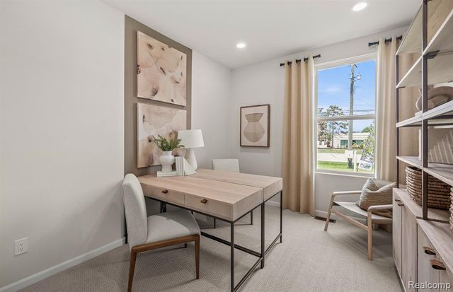 55818 Oak Pointe Drive, Shelby, MI 48315