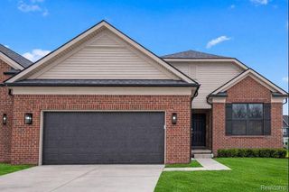 55818 Oak Pointe Drive, Shelby, MI 48315