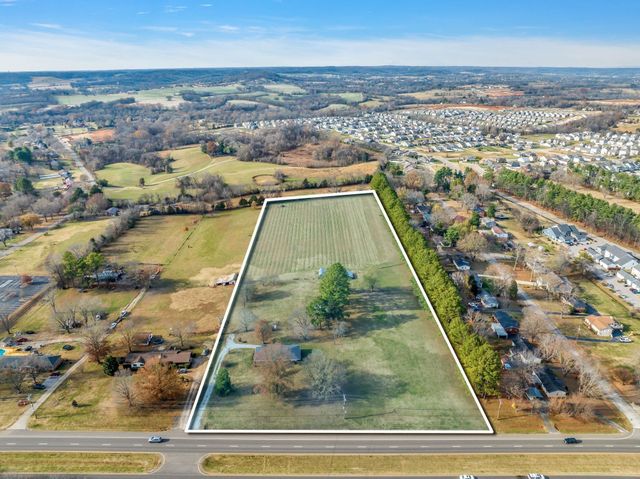 2345 Nashville Hwy, Columbia, TN 38401