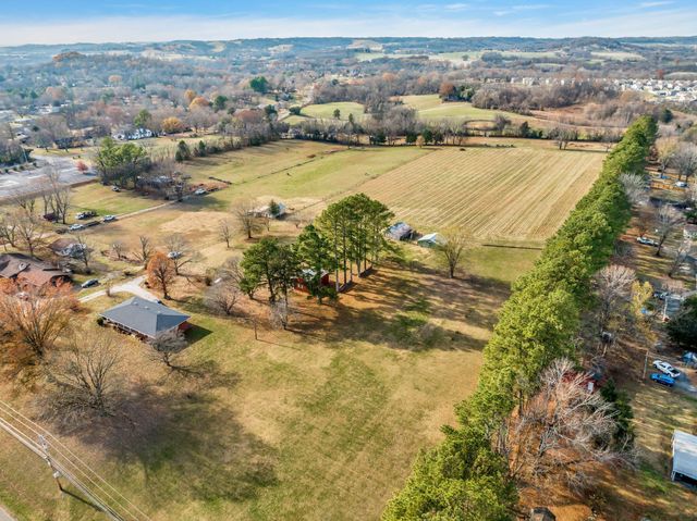 2345 Nashville Hwy, Columbia, TN 38401