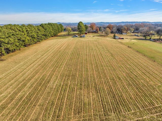 2345 Nashville Hwy, Columbia, TN 38401