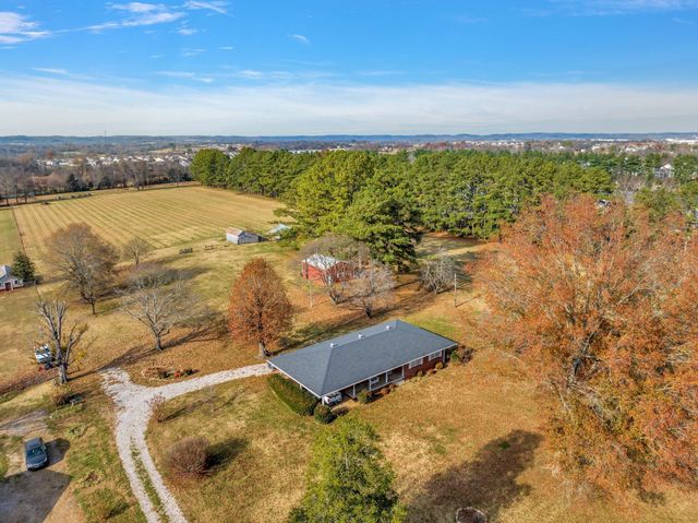 2345 Nashville Hwy, Columbia, TN 38401