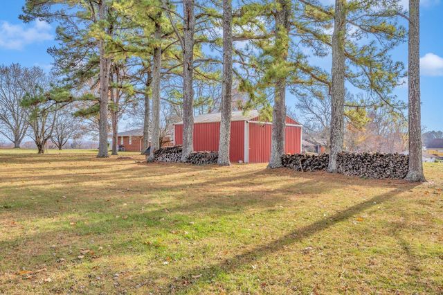 2345 Nashville Hwy, Columbia, TN 38401