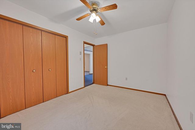 703 E CHESTNUT ST, Hegins, PA 17938