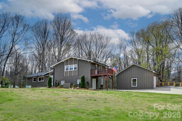 46 Mountain View Drive, Arden, NC 28704
