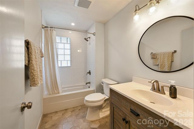 46 Mountain View Drive, Arden, NC 28704