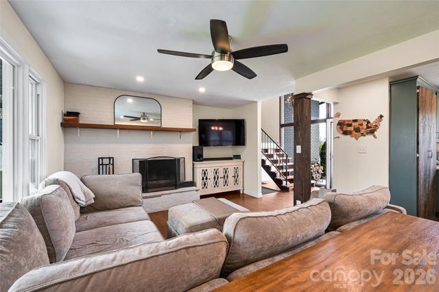 46 Mountain View Drive, Arden, NC 28704