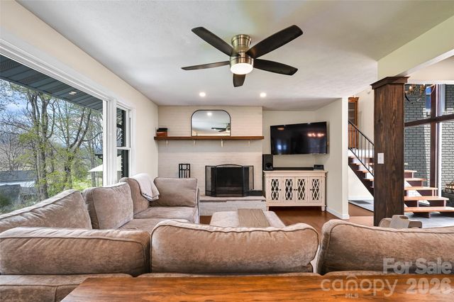 46 Mountain View Drive, Arden, NC 28704