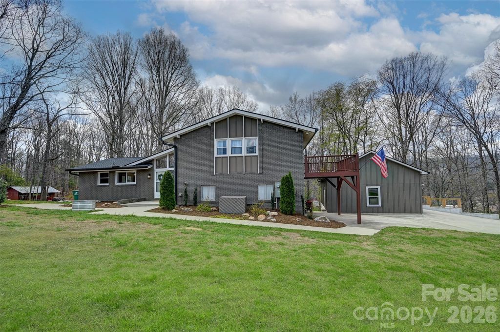 46 Mountain View Drive, Arden, NC 28704