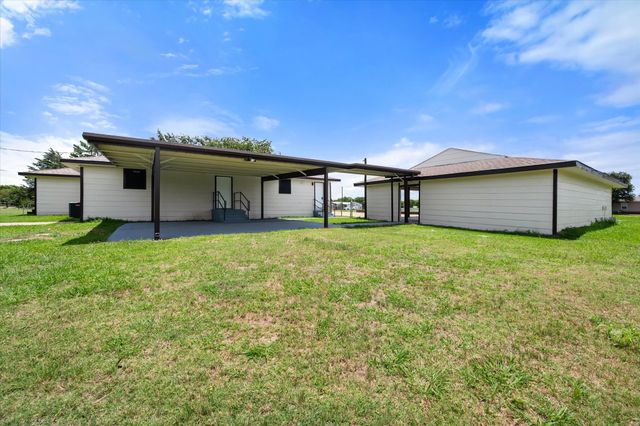 5835 County Road 2091, Corsicana, TX 75110