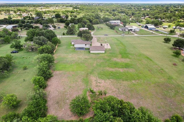 5835 County Road 2091, Corsicana, TX 75110