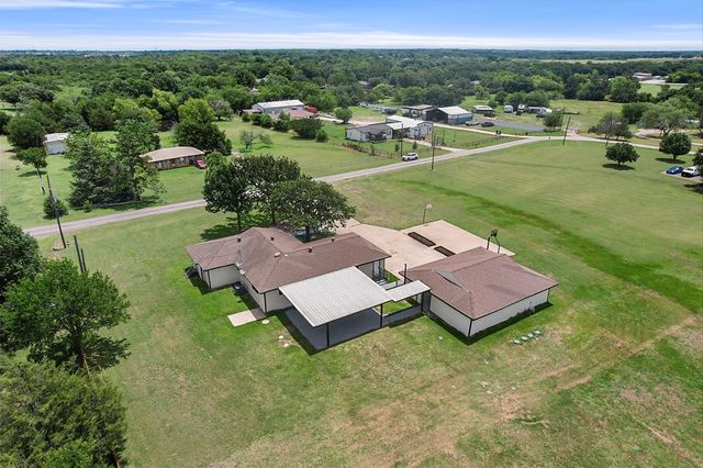 5835 County Road 2091, Corsicana, TX 75110