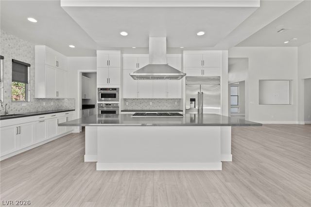 10241 Kirkwood Gaps Avenue, Las Vegas, NV 89135