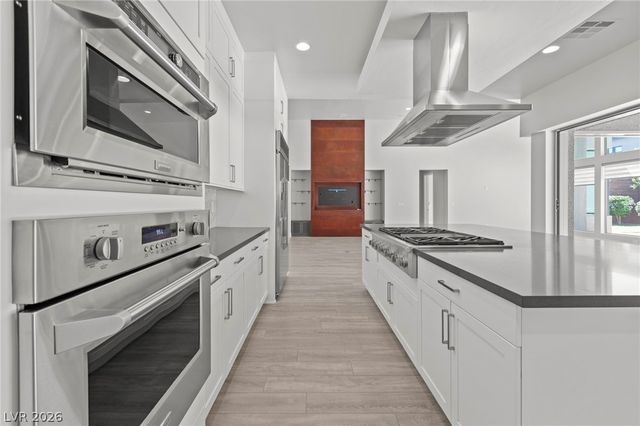 10241 Kirkwood Gaps Avenue, Las Vegas, NV 89135