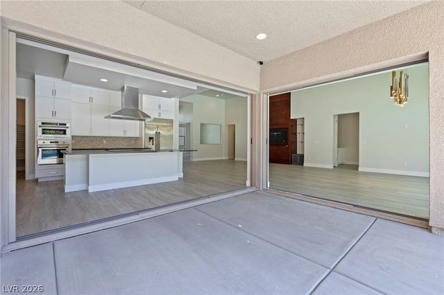 10241 Kirkwood Gaps Avenue, Las Vegas, NV 89135
