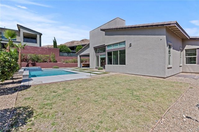 10241 Kirkwood Gaps Avenue, Las Vegas, NV 89135