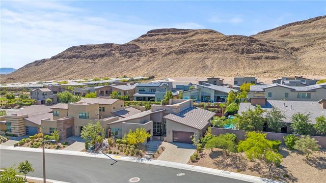 10241 Kirkwood Gaps Avenue, Las Vegas, NV 89135