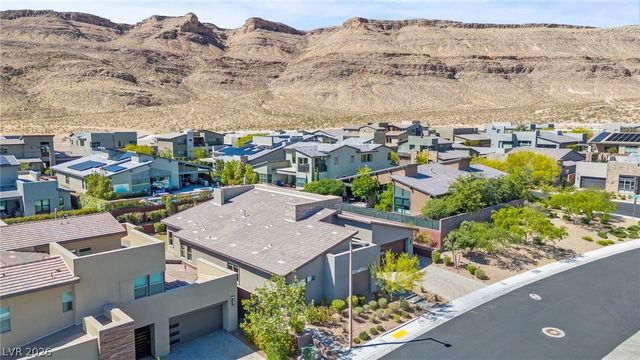 10241 Kirkwood Gaps Avenue, Las Vegas, NV 89135