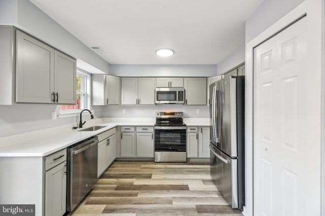 6101 TAPIR PL, Waldorf, MD 20603