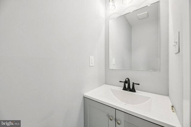 6101 TAPIR PL, Waldorf, MD 20603