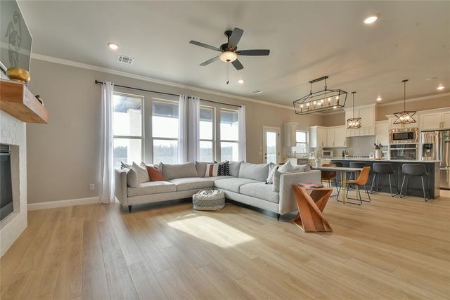 18444 Posse Trail, Norman, OK 73072