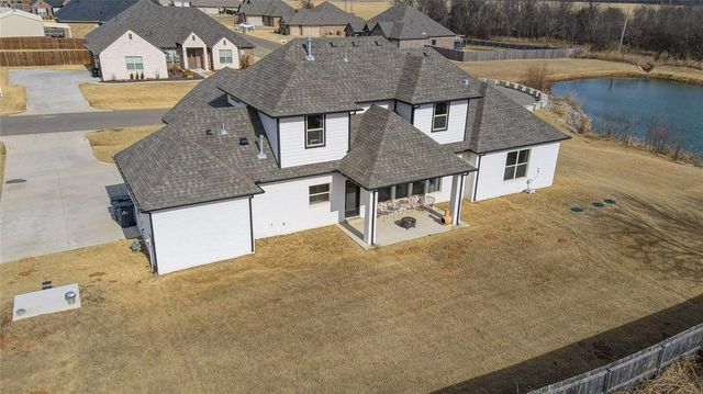 18444 Posse Trail, Norman, OK 73072