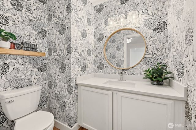 649 Washington Place SW, Mukilteo, WA 98275