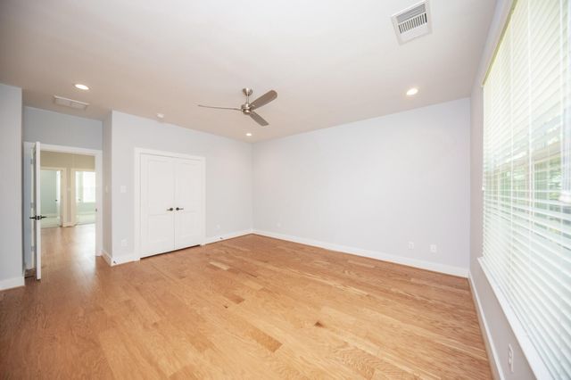 1860 W Tidwell Road, Houston, TX 77091