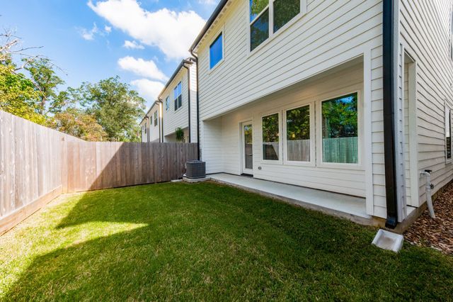 1860 W Tidwell Road, Houston, TX 77091