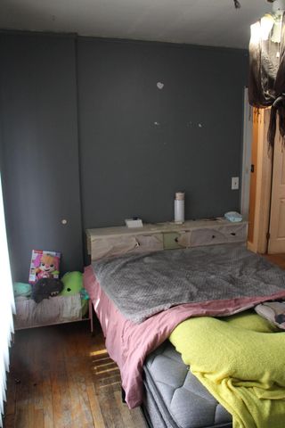 15370 Hartwell Street, Detroit, MI 48227