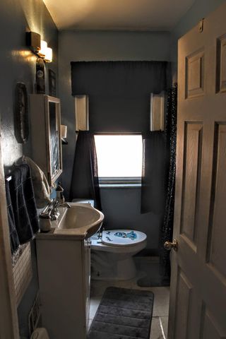 15370 Hartwell Street, Detroit, MI 48227