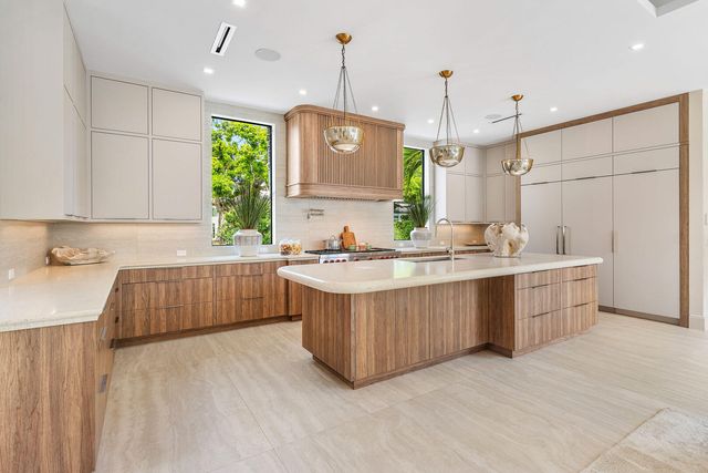 303 S Maya Palm Drive, Boca Raton, FL 33432