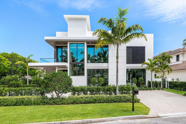 303 S Maya Palm Drive, Boca Raton, FL 33432