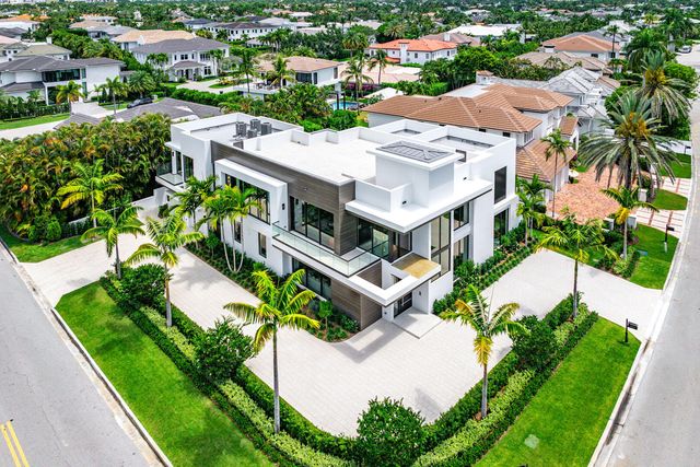 303 S Maya Palm Drive, Boca Raton, FL 33432