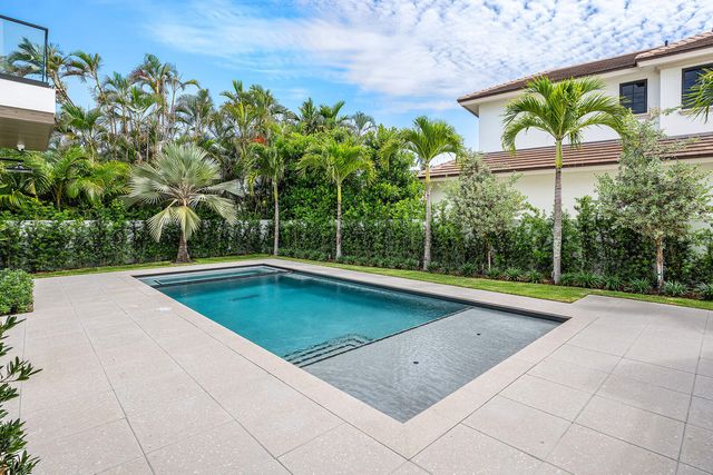 303 S Maya Palm Drive, Boca Raton, FL 33432