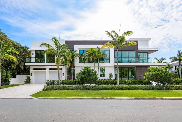 303 S Maya Palm Drive, Boca Raton, FL 33432