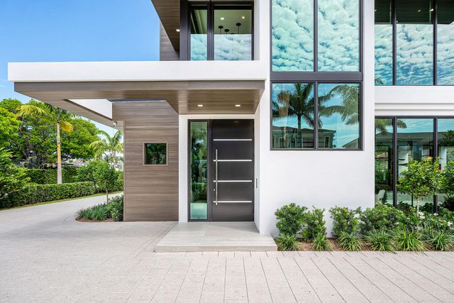 303 S Maya Palm Drive, Boca Raton, FL 33432
